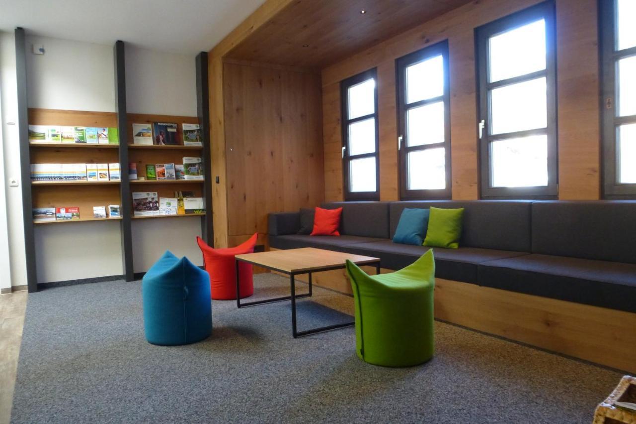 Seminarhaus Grainau Hostel Buitenkant foto